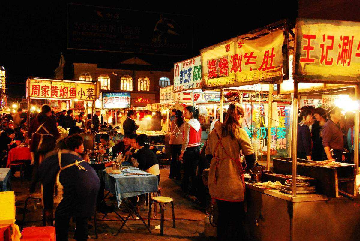 要地攤，更要清潔環(huán)保，速藍(lán)環(huán)保助力地攤美食油煙凈化